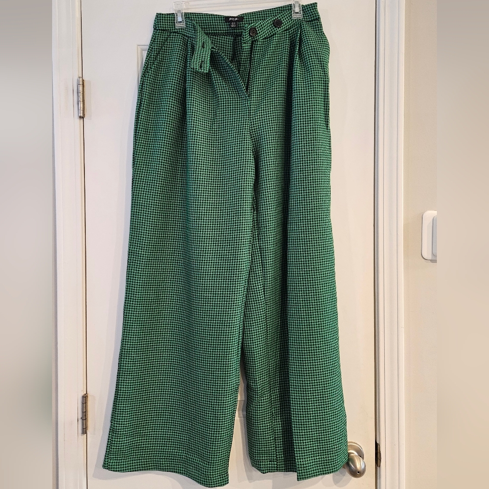 Nasty Gal Green Houndstooth Wide Leg Pants